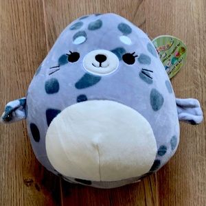 Isis the Seal Squishmallow